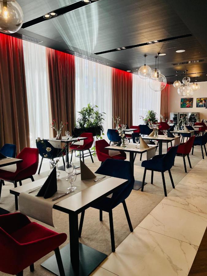 Arche Hotel Krakowska Varsavia Esterno foto