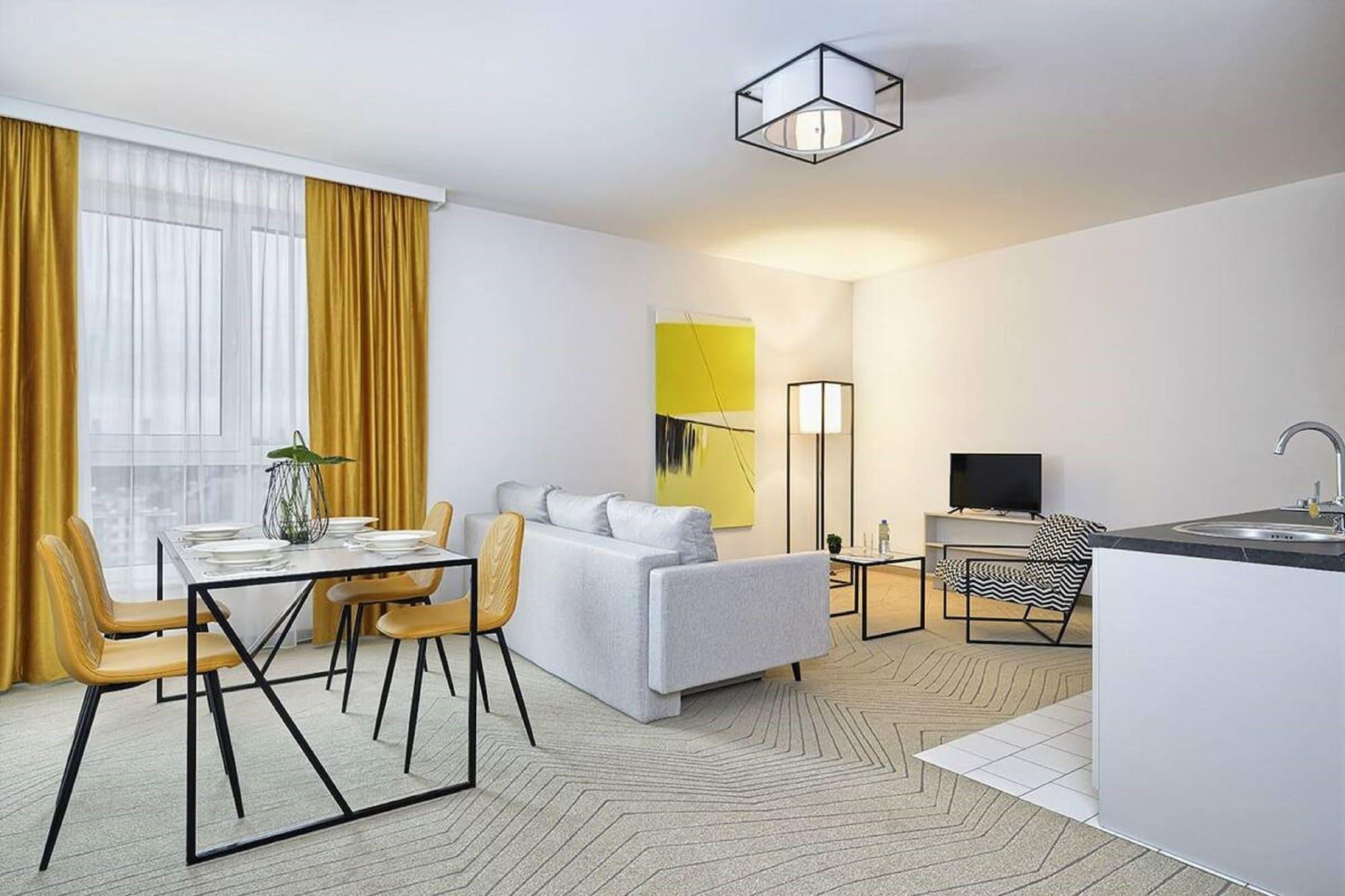 Arche Hotel Krakowska Varsavia Esterno foto