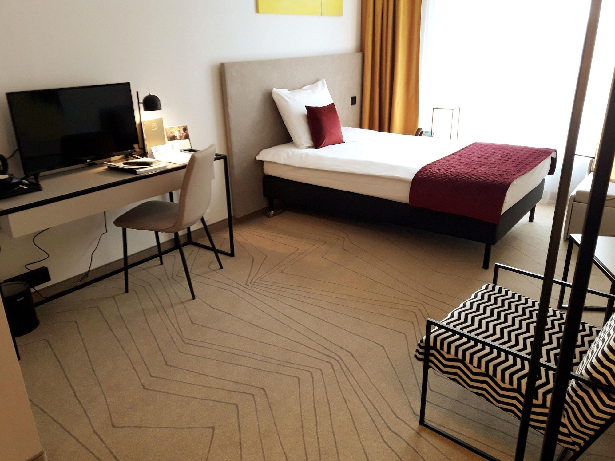 Arche Hotel Krakowska Varsavia Esterno foto